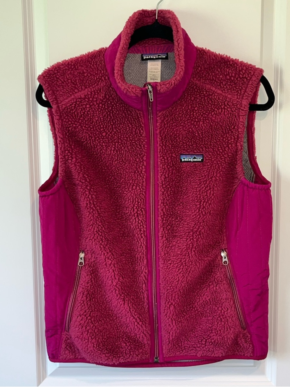 Women’s Hiking Patagonia Deep Pile Sherpa Fleece Vest Size Medium Raspberry